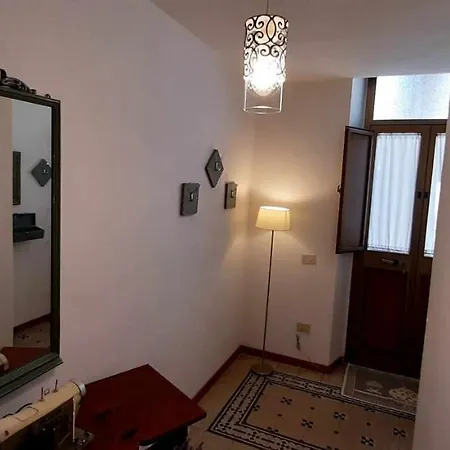 Grazioso Bilocale Con Vista Su Parco Comunale A Due Passi Dal Centro Apartment La Maddalena (Sassari)
